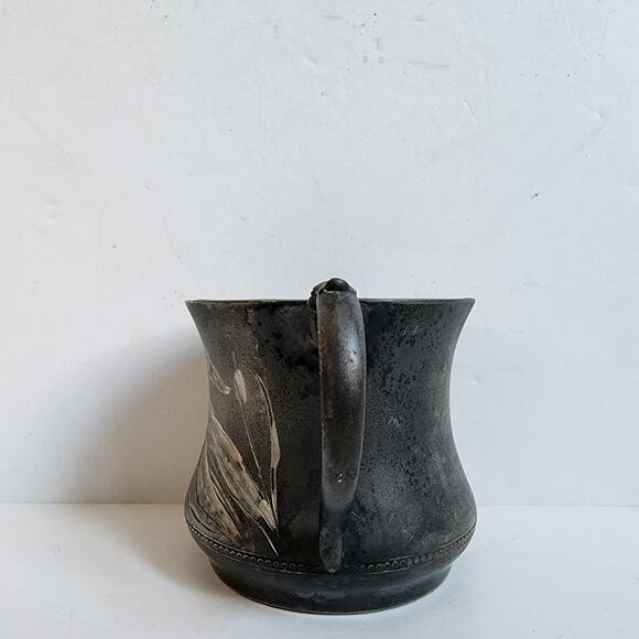 The Van Bergh Silverplate Co Mug Cup Cattails Quadruple Plate Made in USA Vtg - Picture 2 of 8